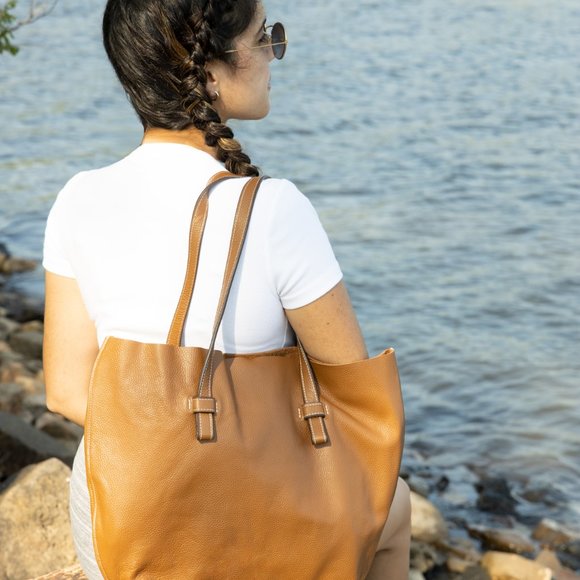 Leather Tote bag. Oversize genuine leather - Picture 15 of 16